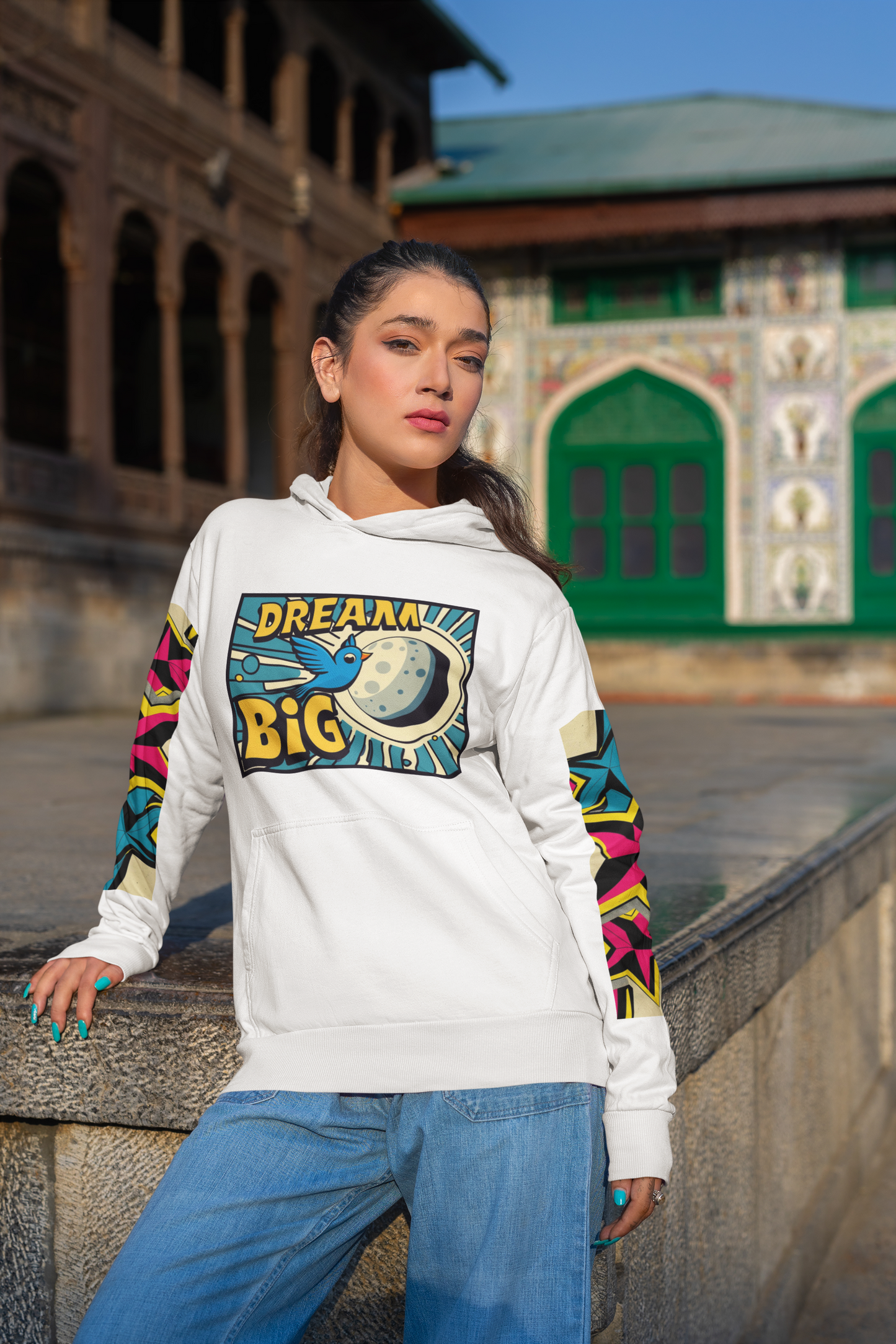 Dream Big - Hoodie